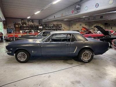 Dunkelblau Gebraucht 1964 Ford Mustang Coupé | € 17.500