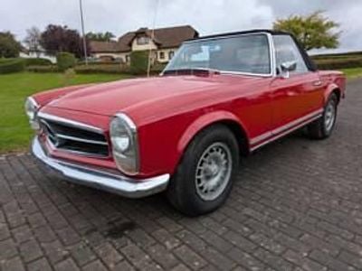Rot Gebraucht 1967 Mercedes 250 Cabrio | € 45.900