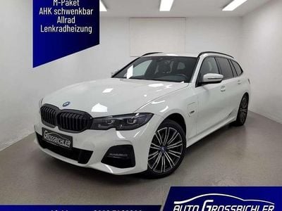 Weiß Gebraucht 2022 BMW 320e M Sport Kombi | € 34.150 (Guter Preis)