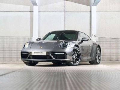 Mittelgrau metallic Gebraucht 2022 Porsche 911 Carrera 4 Coupé | € 144.900