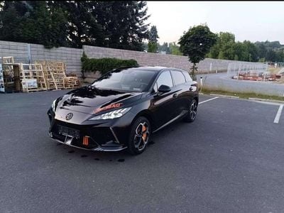 Schwarz Gebraucht 2024 MG MG4 EV Kleinwagen | € 28.950 (Fairer Preis)