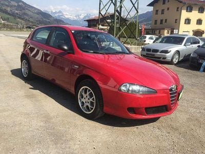 Gebraucht Alfa Romeo 147 Progression 105 PS (77 kW) 2006 Rot Kleinwagen