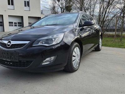 Gebraucht 2011 Opel Astra Sport Kombi | € 9.500