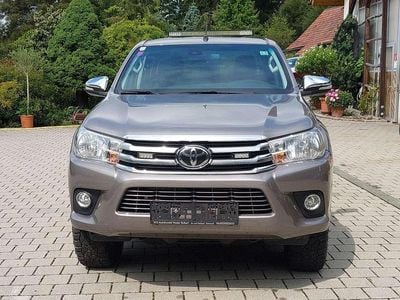 Silber Gebraucht 2017 Toyota HiLux Abholung | € 31.000 (Etwas zu teuer)