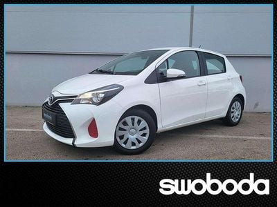 Gebraucht Toyota Yaris Active 69 PS (50 kW) 2017 Weiss Limousine