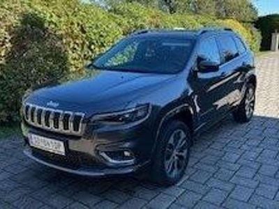 Grau Gebraucht 2018 Jeep Cherokee Overland SUV | € 24.990