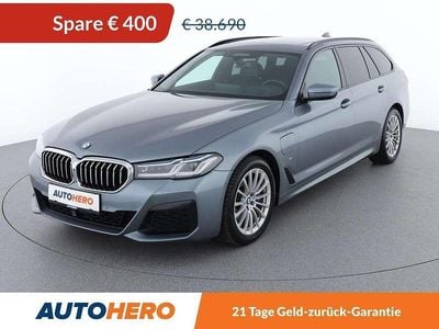 Grau Gebraucht 2021 BMW 530e M Sport Kombi | € 38.290 (Fairer Preis)