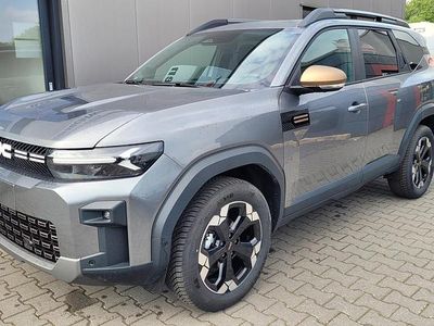 Grau Neu 2025 Dacia Bigster Extreme SUV | € 38.255 (Etwas zu teuer)