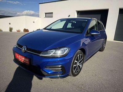 Blau Gebraucht 2017 VW Golf VII Sport Limousine | € 14.880 (Etwas zu teuer)