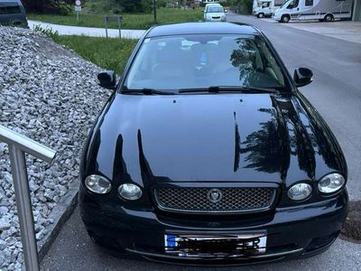 gebraucht Jaguar X-type 2,2 Classic Aut. DPF