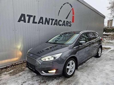 Grau Gebraucht 2015 Ford Focus Titanium Kombi | € 8.399 (Etwas zu teuer)