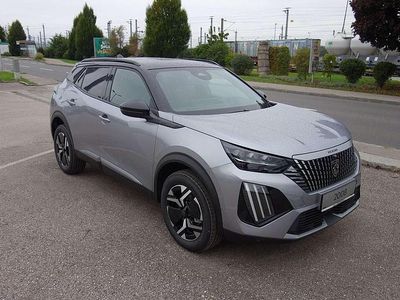 Silber Neu 2025 Peugeot 2008 GT SUV | € 30.990