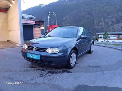 VW Golf IV