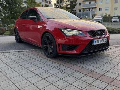 Rot Gebraucht 2016 Cupra Leon Coupé | € 16.900