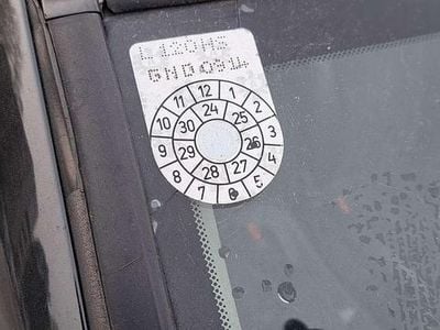 gebraucht Nissan Almera Tino 2,2 16V Di TD Comfort