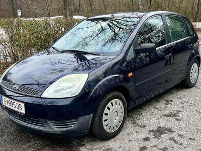 Gebraucht Ford Fiesta Ambiente 75 PS (55 kW) 2005 Limousine