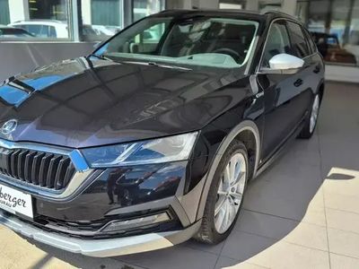 Schwarz metallicperleffektno Gebraucht 2021 Skoda Octavia Kombi | € 29.990 (Fairer Preis)