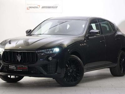 Schwarz Neu 2025 Maserati Levante SUV | € 148.990