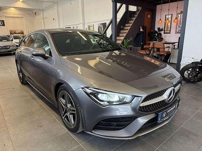 Gebraucht Mercedes CLA200 Shooting Brake AMG 150 PS (110 kW) 2022 Grau Kombi