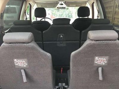 Silber Gebraucht 2019 Citroën C4 SpaceTourer Van / Kleinbus | € 15.500 (Fairer Preis)