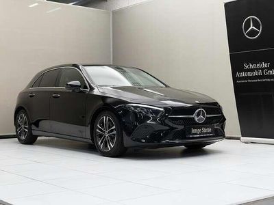 Schwarz Gebraucht 2023 Mercedes A180 Limousine | € 34.900 (Etwas zu teuer)