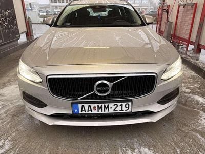 Gebraucht Volvo V90 Momentum 150 PS (110 kW) 2018 Kombi