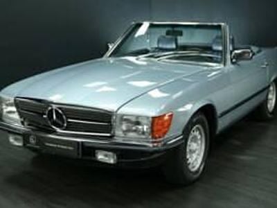Blau Gebraucht 1985 Mercedes SL380 Cabrio | € 39.950