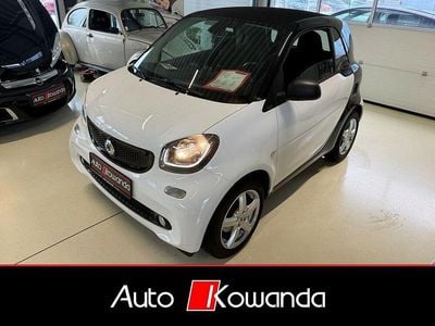 Weiß Gebraucht 2018 Smart ForTwo Coupé Coupé | € 12.990