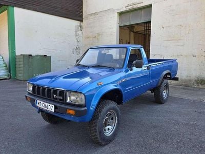 Blau Gebraucht 1981 Toyota HiLux Abholung | € 23.900