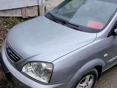 Gebraucht 2006 Kia Carens Active Van / Kleinbus | € 500