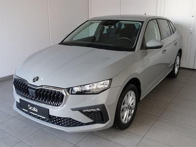 Neu Skoda Scala Selection 95 PS (69 kW) 2025 Mittelgrau  normal Kleinwagen