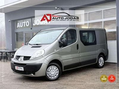 Beige Gebraucht 2010 Renault Trafic Van / Kleinbus | € 11.000 (Teuer)