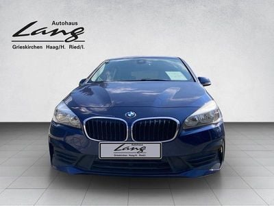 Mittelblau metallic Gebraucht 2018 BMW 216 Active Tourer Van / Kleinbus | € 12.900 (Fairer Preis)