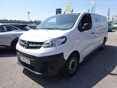 Weiß Gebraucht 2023 Opel Vivaro-e Combi Enjoy Van | € 27.990 (Guter Preis)