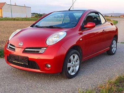 Rot Gebraucht 2006 Nissan Micra C+C Cabrio | € 2.450