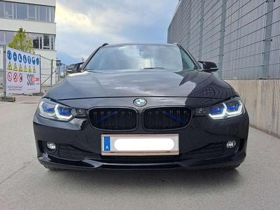 Schwarz Gebraucht 2014 BMW 318 Shadowline Kombi | € 14.800