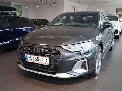 Gebraucht Audi A3 Ambiente 150 PS (110 kW) 2024 Grau Limousine