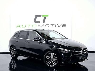 Schwarz Gebraucht 2021 Mercedes B180 Van / Kleinbus | € 25.900 (Fairer Preis)