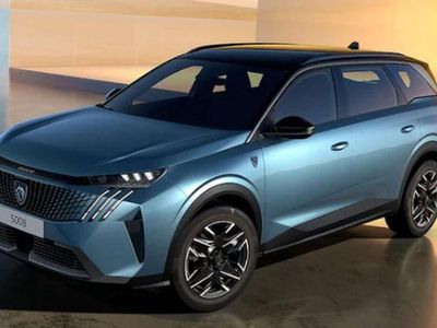 Blau Neu 2025 Peugeot 5008 GT Van / Kleinbus | € 46.990 (Teuer)
