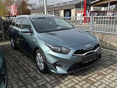 Grau Gebraucht 2025 Kia Ceed Sportswagon Kombi | € 17.990 (Guter Preis)