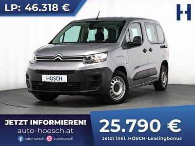 Grau Gebraucht 2024 Citroën e-Berlingo Live Van / Kleinbus | € 26.790