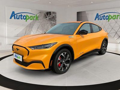 Orange Gebraucht 2023 Ford Mustang Mach-E Extended Range SUV | € 38.990
