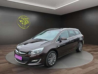 Braun Gebraucht 2015 Opel Astra Kombi | € 7.990 (Teuer)