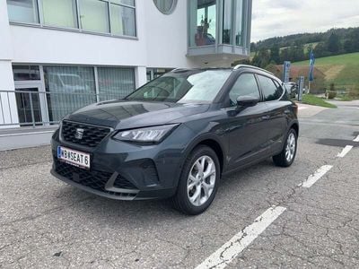 Dunkelgrau metallic Gebraucht 2024 Seat Arona FR SUV | € 26.990