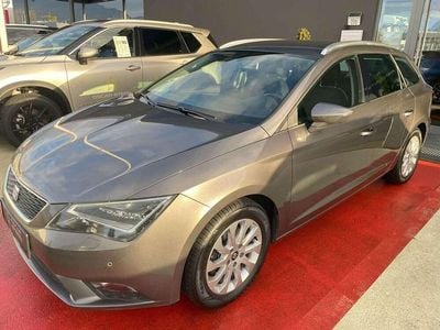 Grau Gebraucht 2014 Seat Leon 4Drive Kombi | € 12.990 (Teuer)