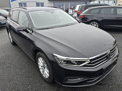 Grau Gebraucht 2020 VW Passat Business Kombi | € 28.990