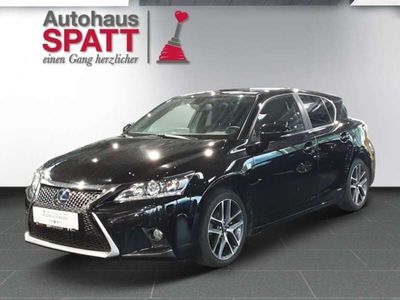 Lexus CT200h