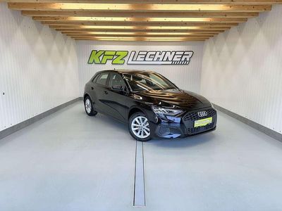 Gebraucht Audi A3 Basis 116 PS (85 kW) 2020 Schwarz Limousine
