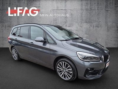 Grau Gebraucht 2018 BMW 218 Gran Tourer Sport Line Van / Kleinbus | € 18.990 (Etwas zu teuer)