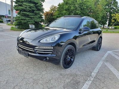Schwarz Gebraucht 2014 Porsche Cayenne Platinum Edition SUV | € 24.500 (Fairer Preis)